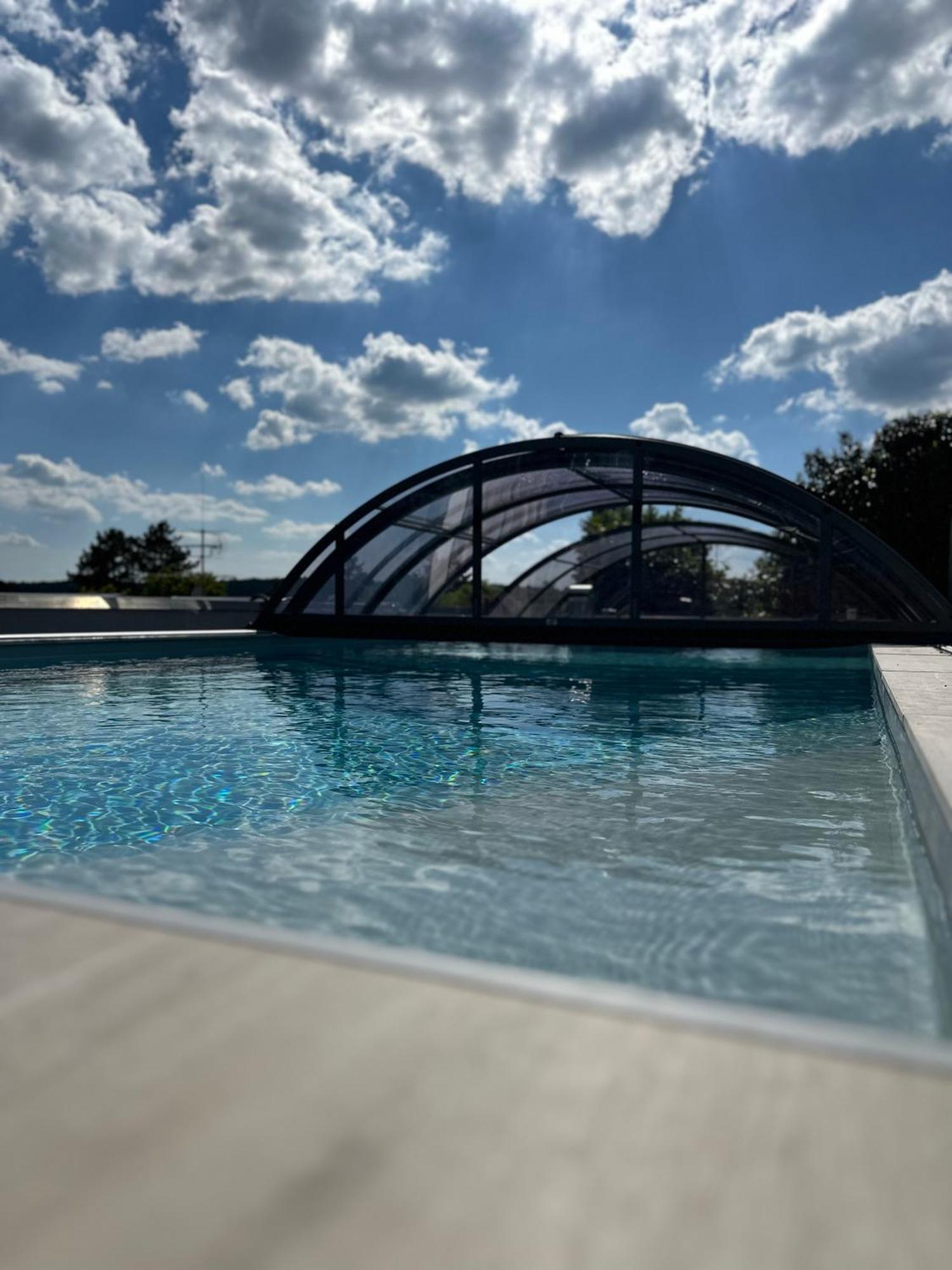 בראונפלס Ferienwohnung Schlossblick - 4 Sterne Sauna Pool Whirlpool Exklusiv מראה חיצוני תמונה
