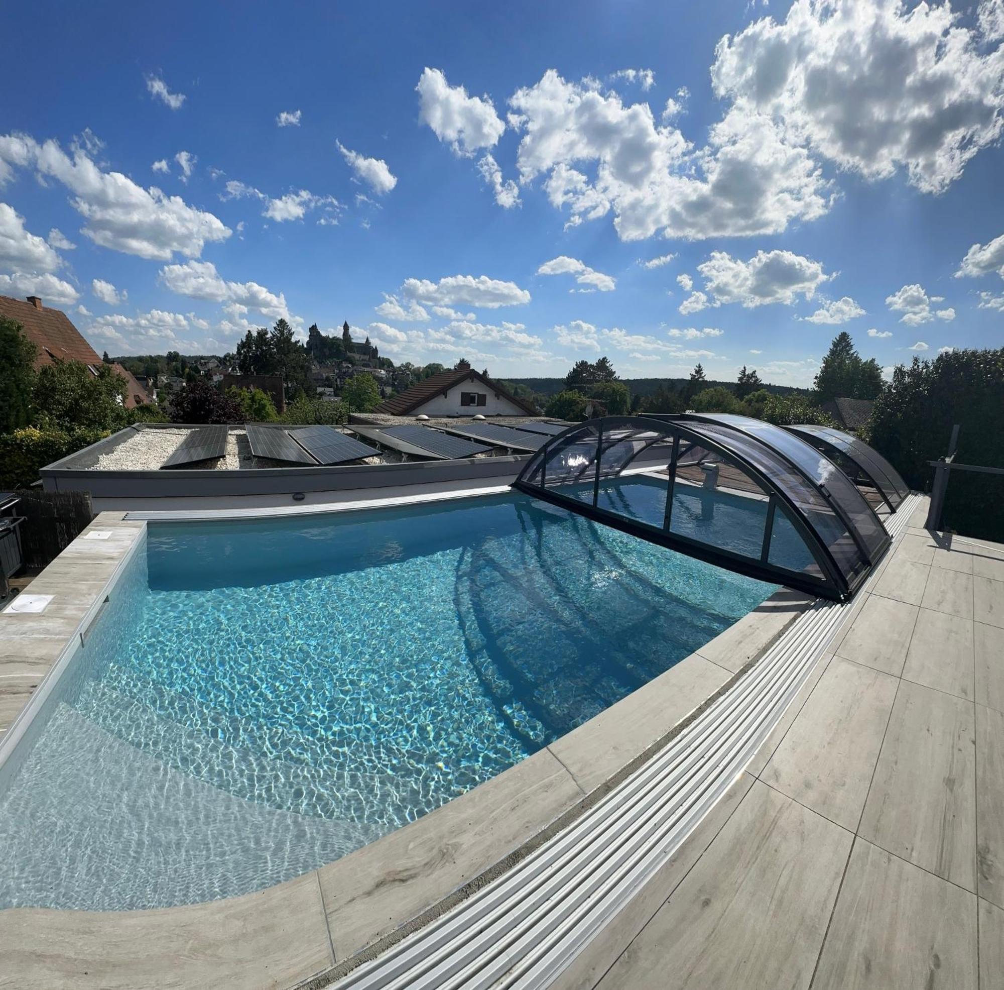בראונפלס Ferienwohnung Schlossblick - 4 Sterne Sauna Pool Whirlpool Exklusiv מראה חיצוני תמונה